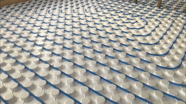 Тёплый водяной пол по матам с бобышками смотреть онлайн