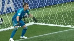 Акинфеев отбил ногой пенальти
