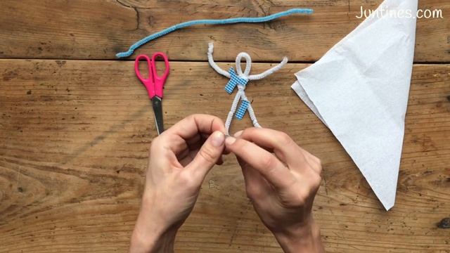 Manualidades Con LIMPIAPIPAS: Paracaidista Volador | Inventos CASEROS Para Niños