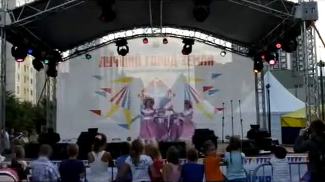 Студия Фантазеры Танец 'Кантри' Новокосино 12 07 2013) смотреть онлайн