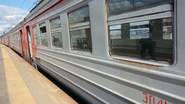 ЭД4М-0137 На станции Царицыно