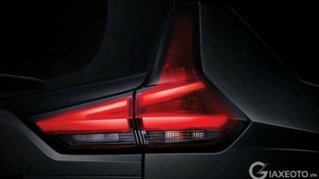 Nissan Livina 2023 - MPV giá rẻ từng được mở cọc tại Việt Nam- bị bắt gặp trên đường phố_360 Xe смотреть онлайн