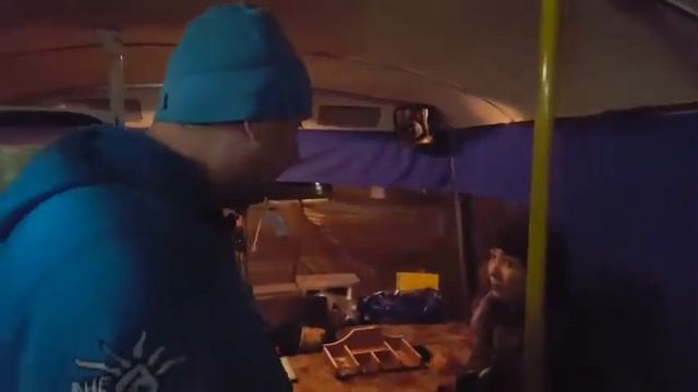 Поездка на маршрутке 160 тенге !Примерно 28 руб. на двоих ! ?♂️ смотреть онлайн