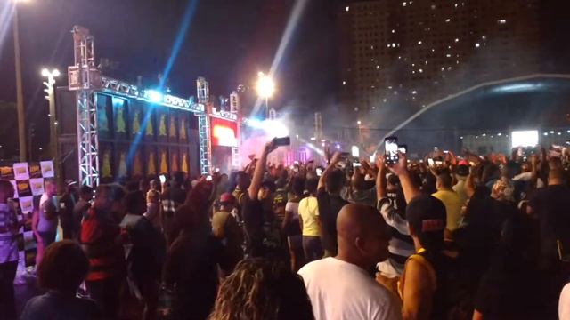 A Coisona no Terreirão do samba смотреть онлайн