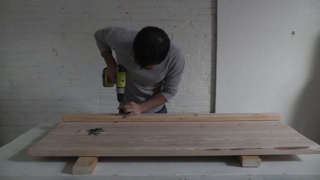 DIY Sofa made out of 2x10s смотреть онлайн