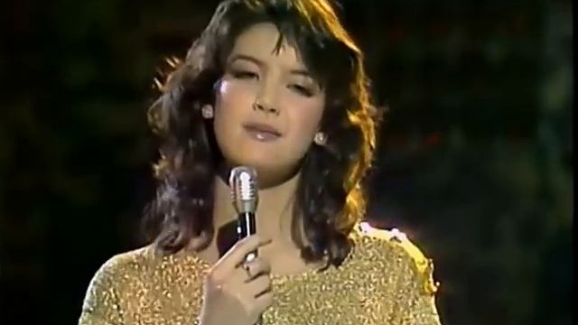 Phoebe Cates - Paradise (Discoring '82) смотреть онлайн