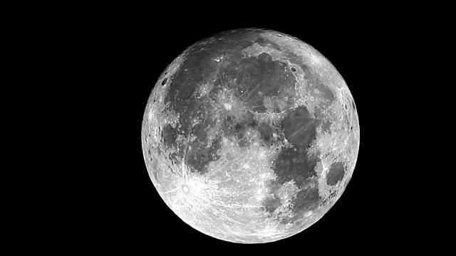 Moonlight Sonata. Ludwig van Beethoven Sonata No. 14 / Л. В. Бетховен - Лунная соната смотреть онлайн