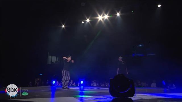 SDK ASIA 2015 Top 4 Locking - A Wei Vs BingBing "Organzined by Jamcityhk Limited" смотреть онлайн