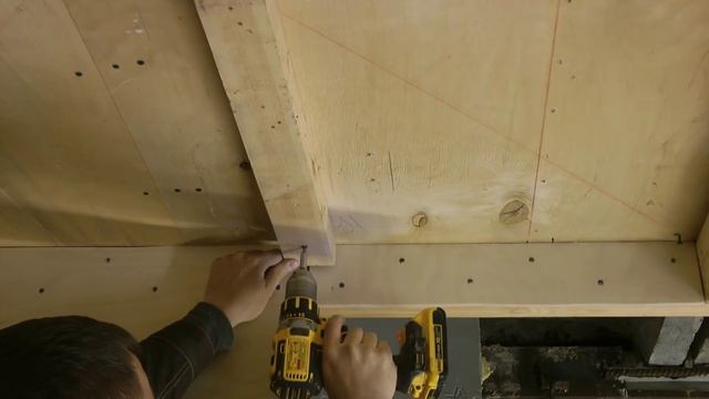 Натяжной потолок на мансарде своими руками / алюминиевый профиль смотреть онлайн