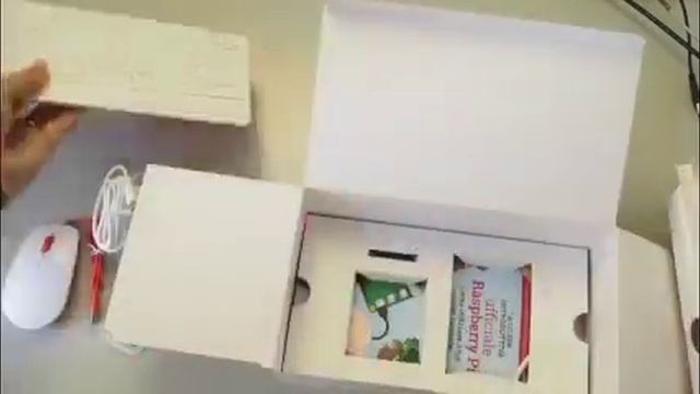 Raspberry Pi 400 versione kit italiano unboxing смотреть онлайн