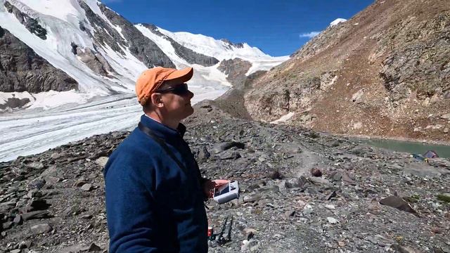 Горный Алтай (часть 9) - от Альплагеря до горы Актру (большой ледник Актру, Голубое озеро) смотреть онлайн