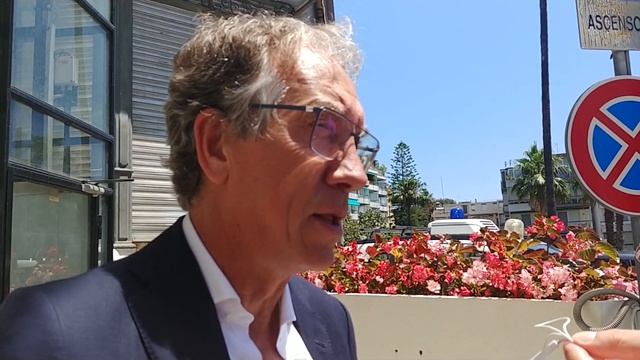 Bussana Vecchia, il sindaco Alberto Biancheri смотреть онлайн