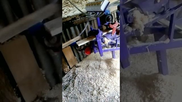 Четырехстороний пяти шпиндельный станок для изготовления вагонки, блокхауса, половой доски смотреть онлайн