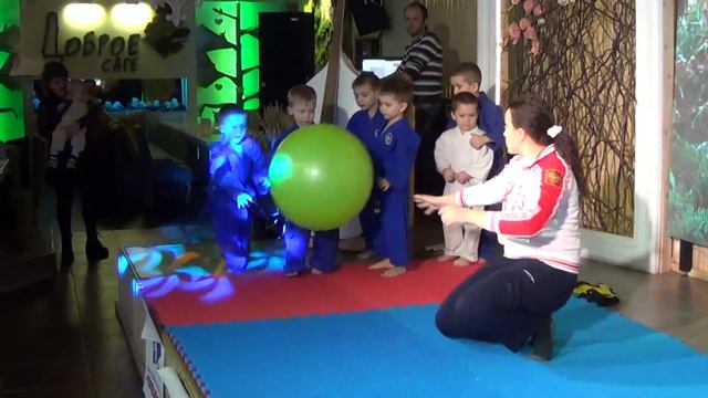 24.02.2017 г. г. Севастополь. Доброе Кафе. Одна Команда - 5. смотреть онлайн
