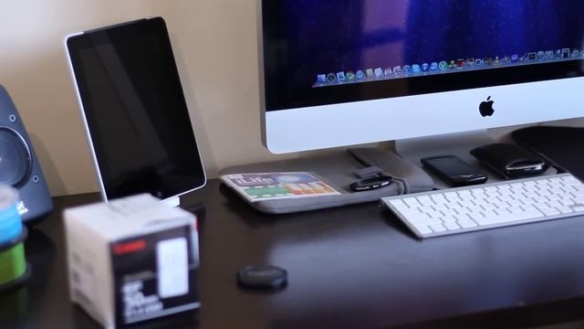Desk tour / Canon 50mm 1.4 lens test смотреть онлайн