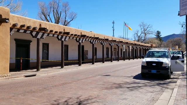 От востока на запад втроем Остановка в Санта-Фе. смотреть онлайн