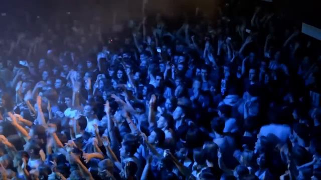 Noize MC - Ругань из за стены (Milo Concert Hall 14.10.12) смотреть онлайн