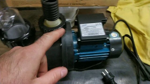 Насос LEO XKP450E-2 для песочного фильтра бассейна, краткий обзор. смотреть онлайн