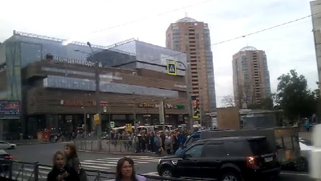 Трамвай 45 "Пр. Юрия Гагарина.- ст. м. "Купчино". смотреть онлайн