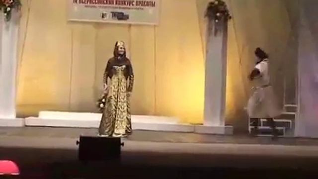 Жестовая песня 'Это Кавказ' Анна Гапкалова смотреть онлайн