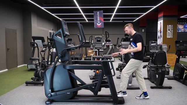 Эллиптический тренажер Bronze Gym XE1200M PRO смотреть онлайн