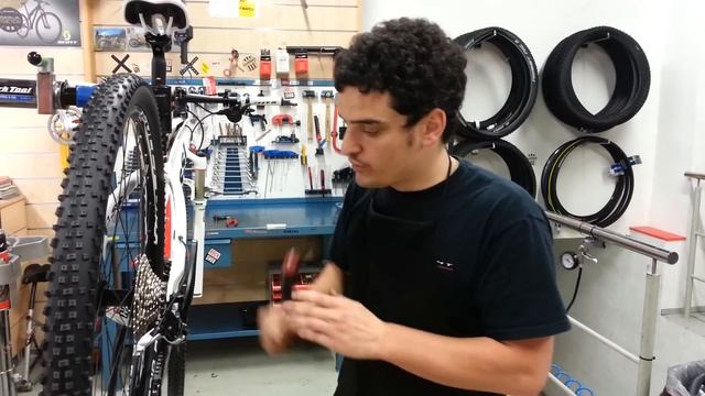 Ajustar Cambio Shimano смотреть онлайн