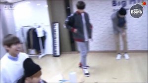 БТС смешные моменты(танцы)??