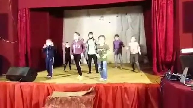Репетиция танцевального кружка танец "Тока-Тока" смотреть онлайн