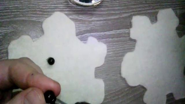 Новогодний DIY. Украшение на елку. Снежинка из фетра. смотреть онлайн