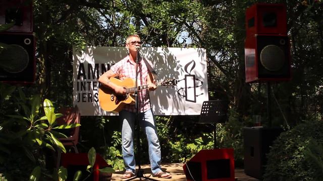 John McNichol - Margaritaville (Jimmy Buffett cover) смотреть онлайн