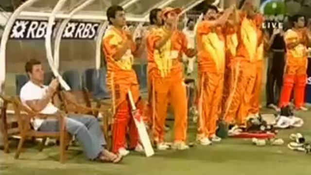 RBS Twenty20 Pakistan Abdul Razzak's Century смотреть онлайн