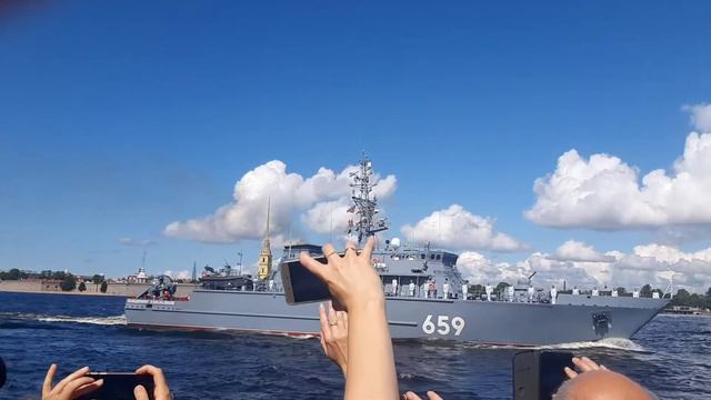 Парад ко Дню ВМФ. 26 июля. 2020г. Санкт-Петербург смотреть онлайн