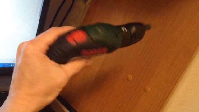 BOSCH DIY: IXO-IV и V + подсветка и штатные насадки смотреть онлайн