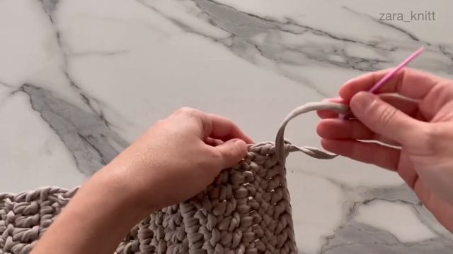 Вязаная сумка крючком, за 1 день, своими руками, из трикотажной пряжи смотреть онлайн