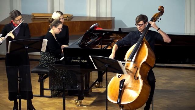 G.Schocker - Three dances. Г.Шокер - Три танца смотреть онлайн