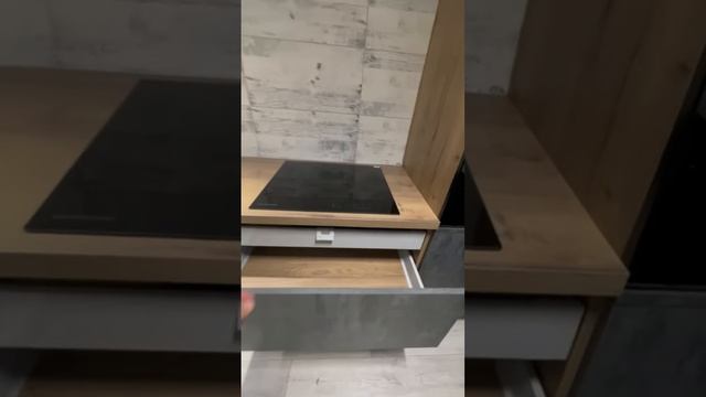 Ещё одна кухня в коллекцию и один довольный клиент 😍 ТЦ АРБАТ 1 ЭТАЖ 13 ПАВ -89102289111 смотреть онлайн