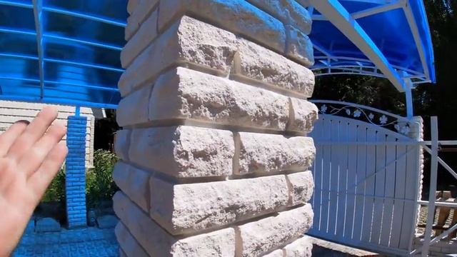 Красивый забор из белого кирпича СКАЛА белая тротуарная плитка СРЕДНЕВЕКОВАЯ смотреть онлайн