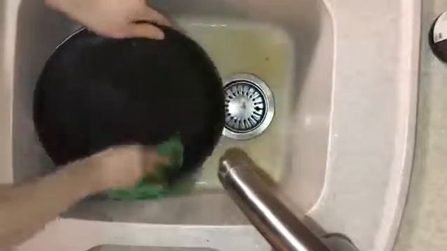 САЛФЕТКА AQUAMAGIC ABSOLUTE ДЛЯ МЫТЬЯ ПОСУДЫ от Гринвей #02254 смотреть онлайн
