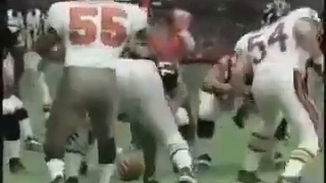 АТТРАКЦИОН АМЕРИКАНСКИЙ ФУТБОЛ)) смотреть онлайн