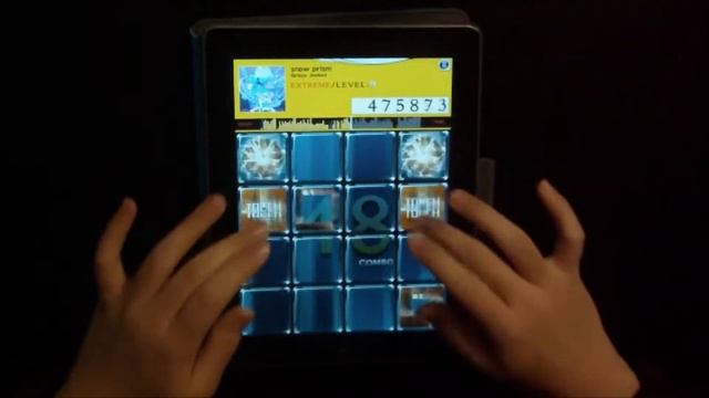 [Jubeat Plus] Snow Prism SSS (EXT) смотреть онлайн