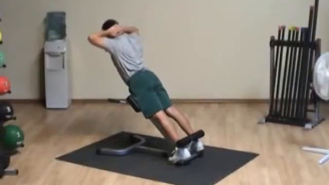 Римский стул / гиперэкстензия Body Solid PHYP200X смотреть онлайн