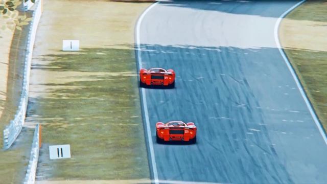 Driver Ethan Barker | Action cams for Brands Hatch GP | Ferrari 330 P4 смотреть онлайн