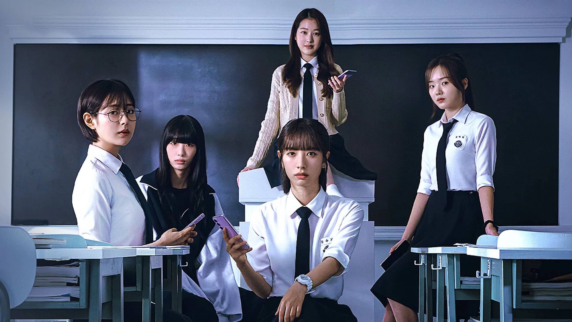 Сериал Игра в пирамиду – 1 сезон 6 серия / Piramideu geim смотреть онлайн