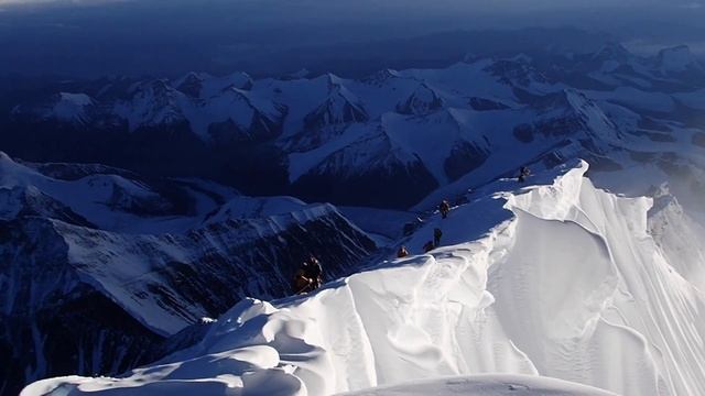 Флаг Севастополя на вершине Эвереста! Севастополь это Россия, доказано на вершине мира! смотреть онлайн