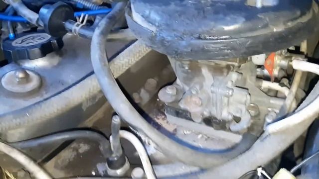 С этой штукой карбюратор будит как новый.Но рукажопым вход закрыт. смотреть онлайн