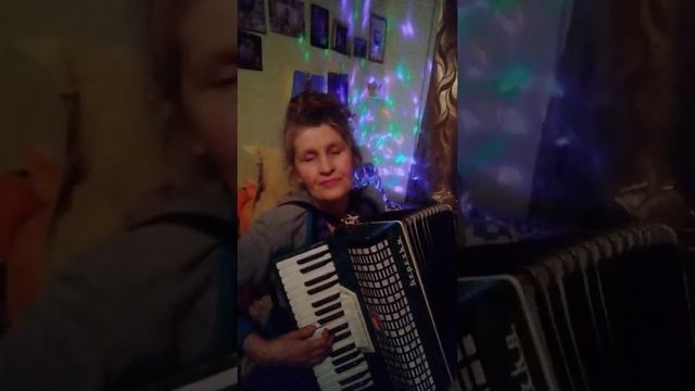 АККОРДЕОН.МЕЛОДИЯ ИЗ К/Ф. смотреть онлайн