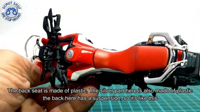 Maisto 1:18 Honda Africa Twin DCT Miniatur Motor Honda Africa Skala 1:18 Unboxing смотреть онлайн