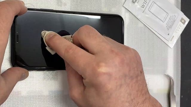 Царапины на твоем iPhone - Долой! смотреть онлайн