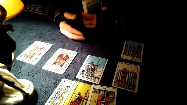 Гадание Таро. Близнецы. 2022 год смотреть онлайн