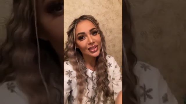 Юля Белая за периметром проводит время вместе с Тиграном Салибековым смотреть онлайн